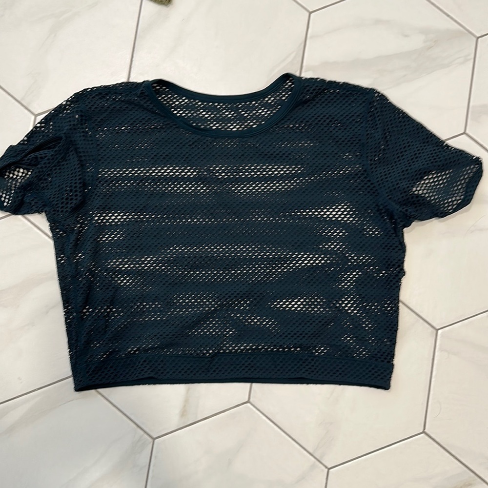 Lululemon mesh top - size 4